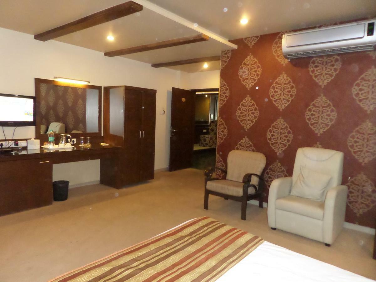 Matrix Inn 浦那 外观 照片