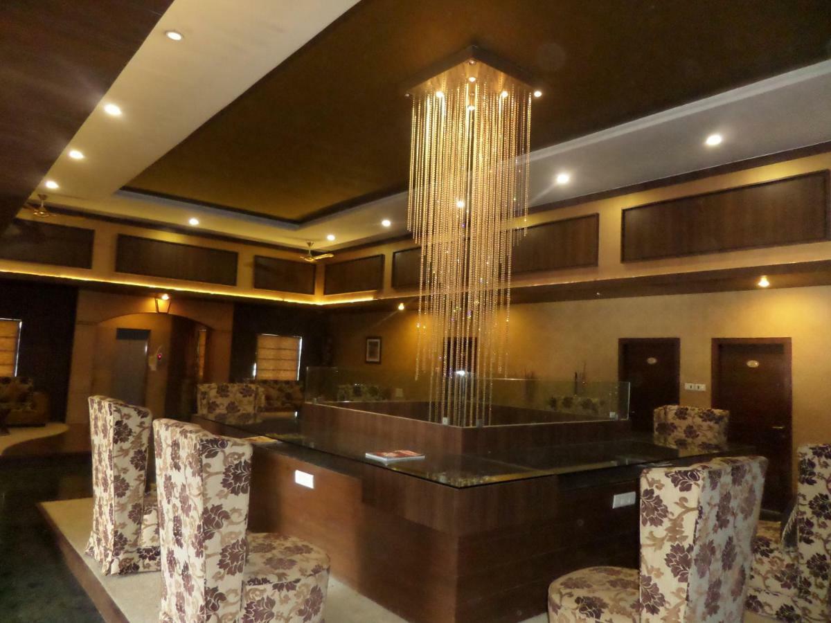Matrix Inn 浦那 外观 照片