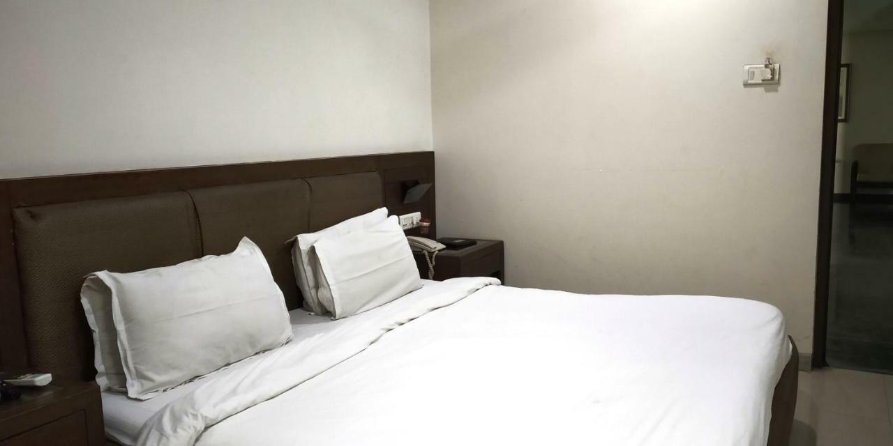 Matrix Inn 浦那 外观 照片