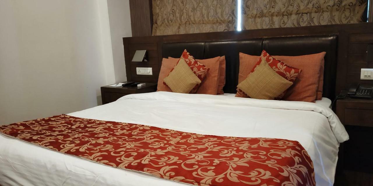 Matrix Inn 浦那 外观 照片